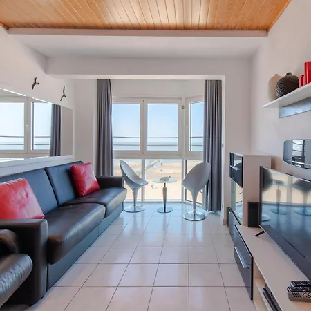 Lejlighed In Mariakerke With Stunning Sea Views