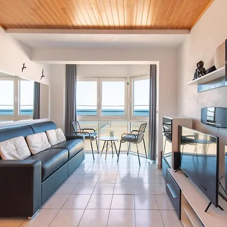 In Mariakerke With Stunning Sea Views Appartement