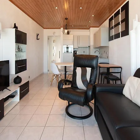 In Mariakerke With Stunning Sea Views Appartement *