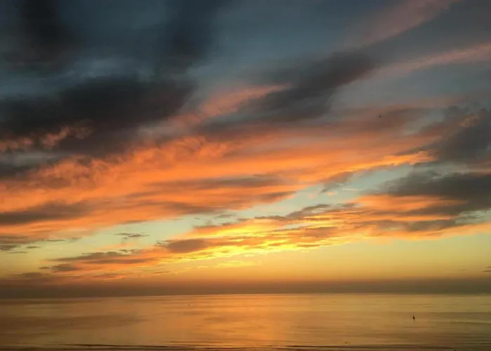 In Mariakerke With Stunning Sea Views 公寓 *