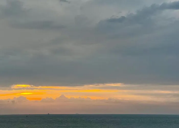 Appartement In Mariakerke With Stunning Sea Views *