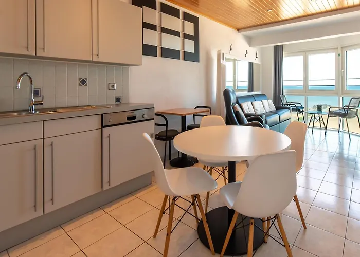 Appartement In Mariakerke With Stunning Sea Views Oostende