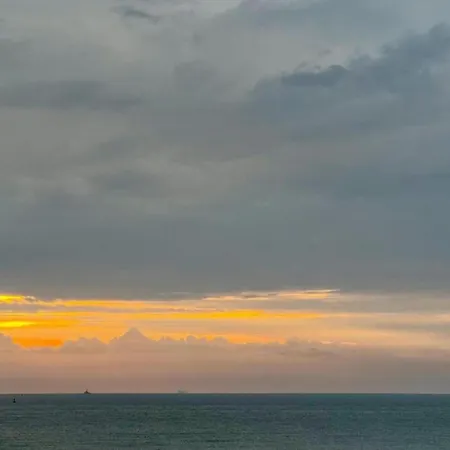 アパート In Mariakerke With Stunning Sea Views *